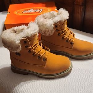 Lugz Brace HI Fur Boots
